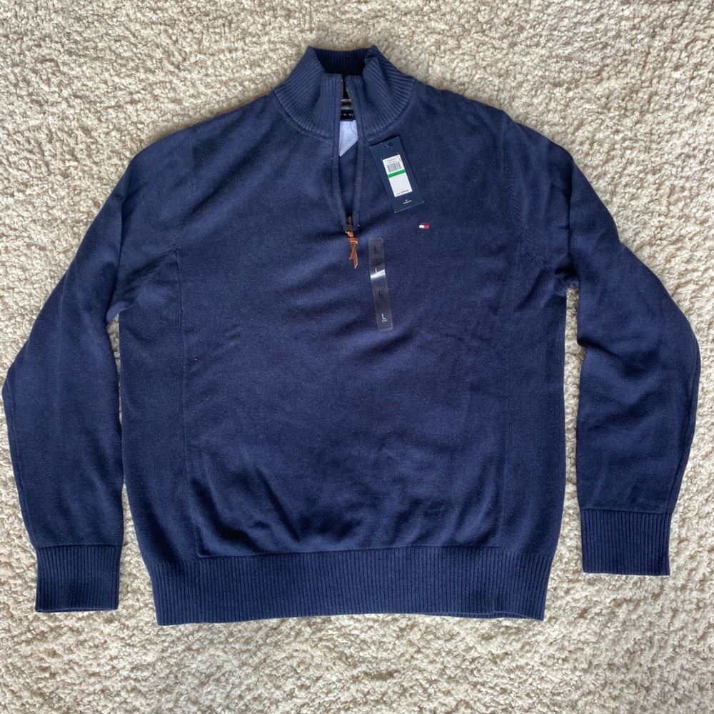 NWT size Large Tommy Hilfiger 1/4 zip sweater
